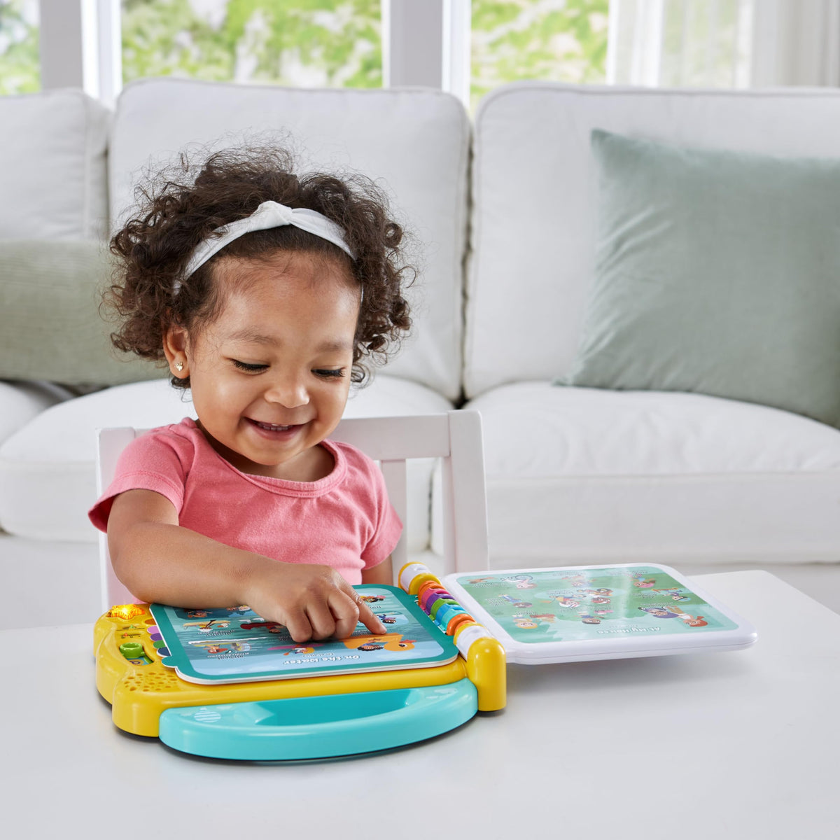 LeapFrog 100 Words About Places I Go Book (Bilingual English-French)