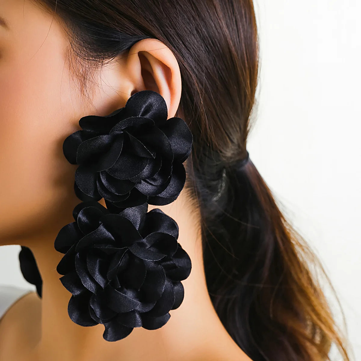 Ailodo Exaggerated Big Flower Earrings For Women Romantic Party Wedding Earrings Simple Fashion Jewelry Girls Gift 2023
